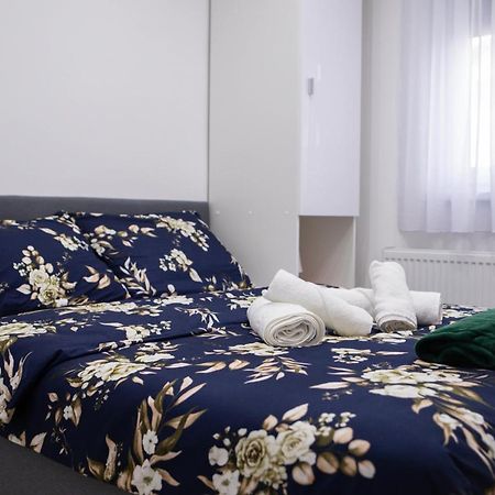 Villa Spa Heaven Novska エクステリア 写真