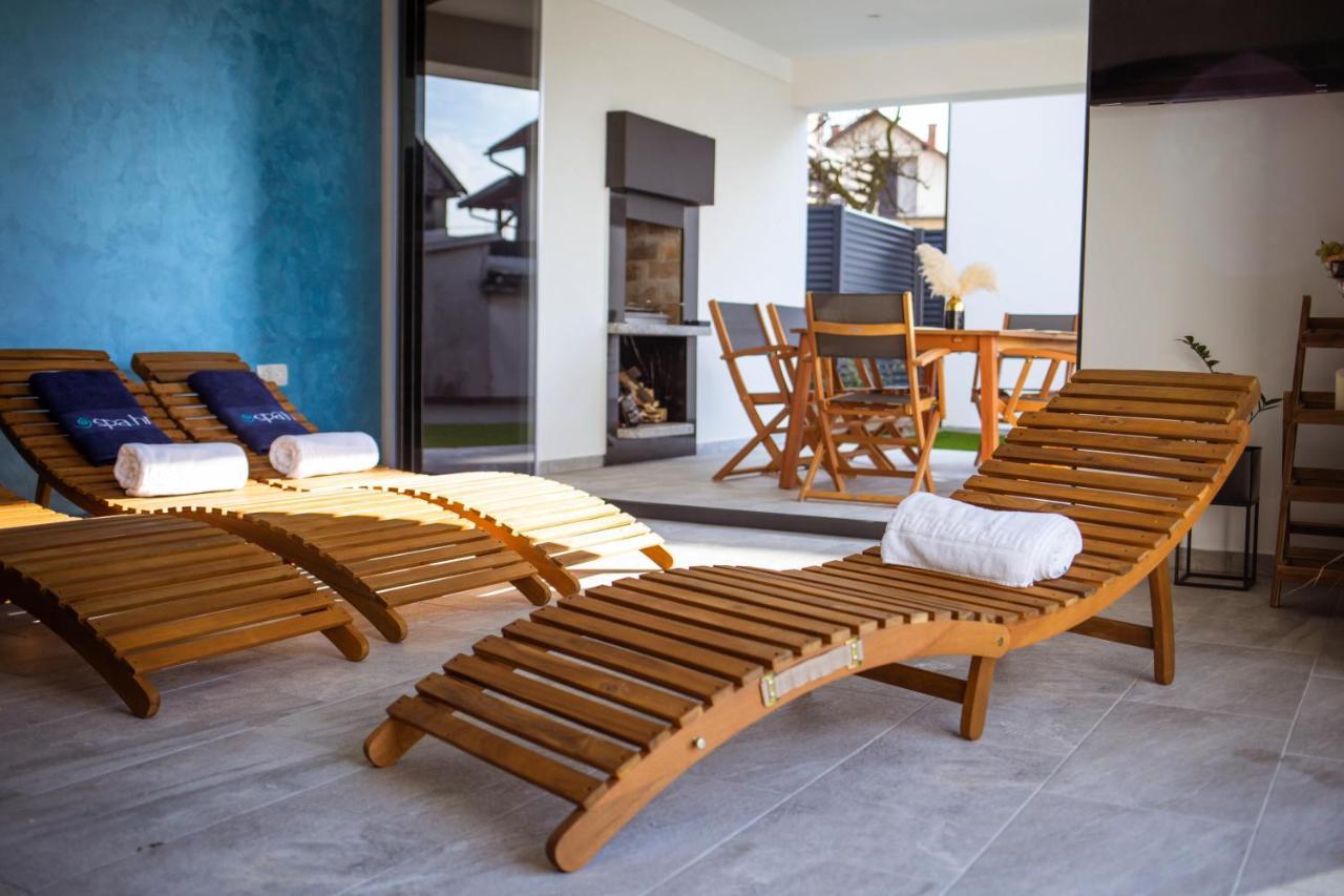 Villa Spa Heaven Novska エクステリア 写真